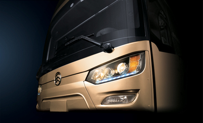 旅游通勤--金龙大巴